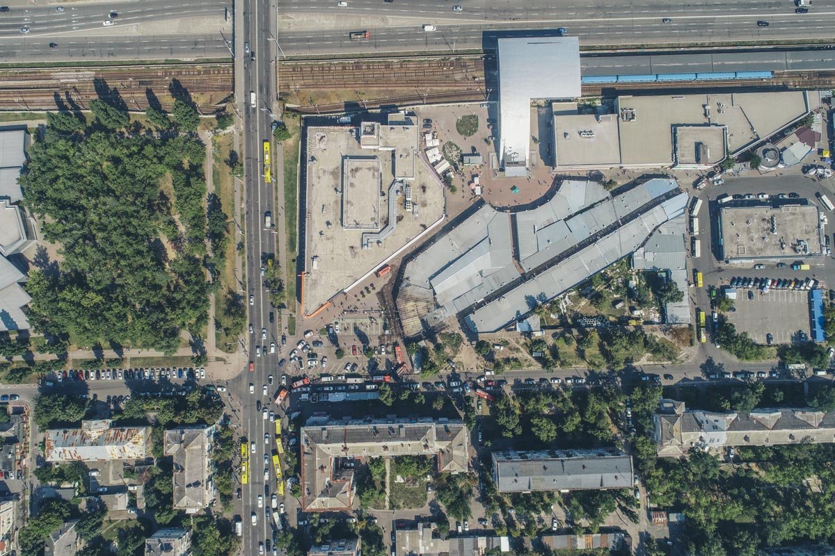 Ликвидировать пожар удалось к 10:50 - пожар длился чуть больше часа