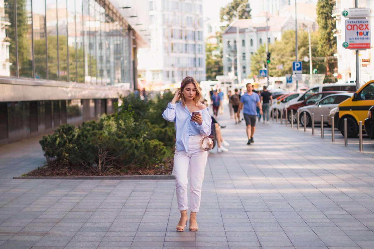 Вот она - девушка с обложки! Вот она - девушка с обложки!