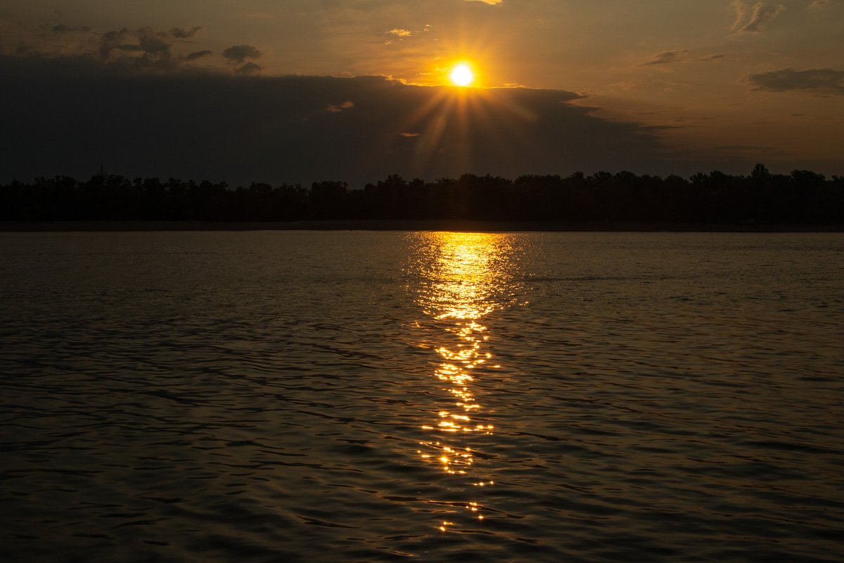 Впрочем, говорить о таком рассвете "как обычно" - немного кощунственно Впрочем, говорить о таком рассвете "как обычно" - немного кощунственно