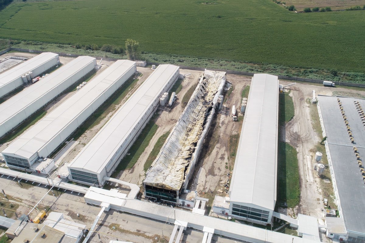 К счастью, его в это время ремонтировали, поэтому жертв удалось избежать К счастью, его в это время ремонтировали, поэтому жертв удалось избежать