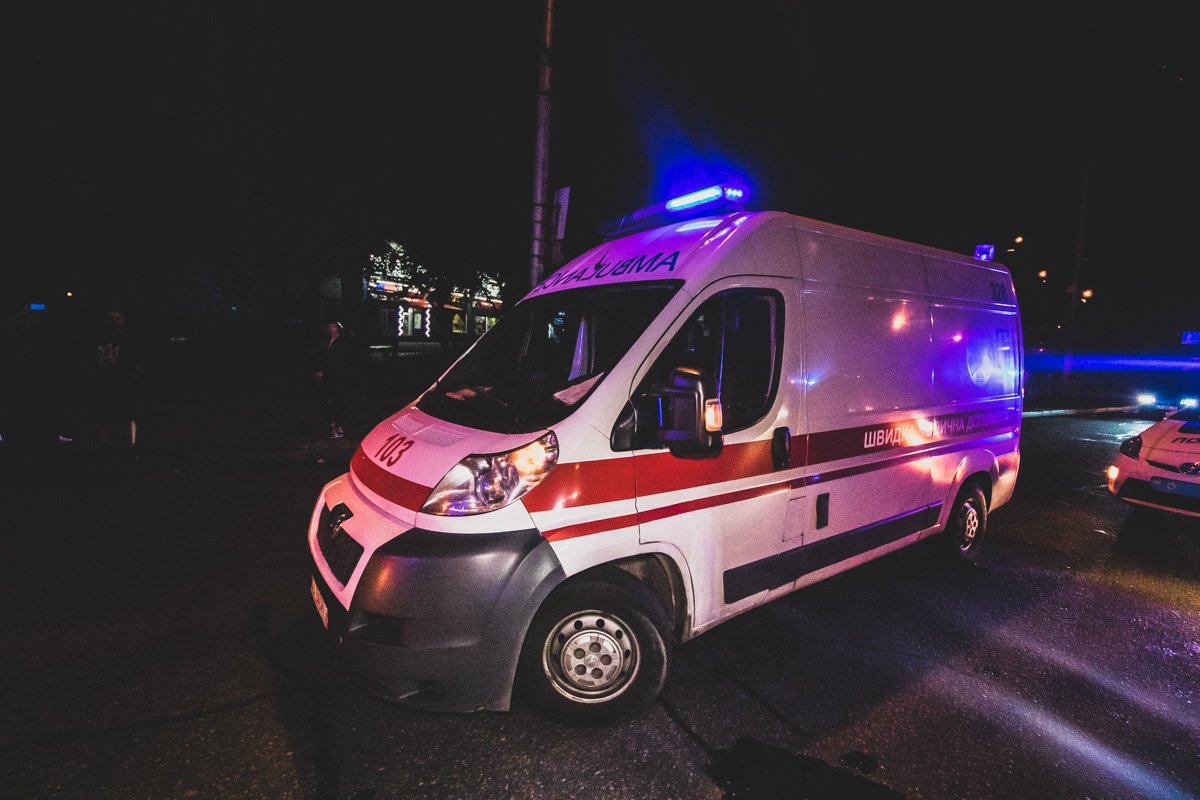 Обошлось без серьезных травм. Двоих человек госпитализировали 