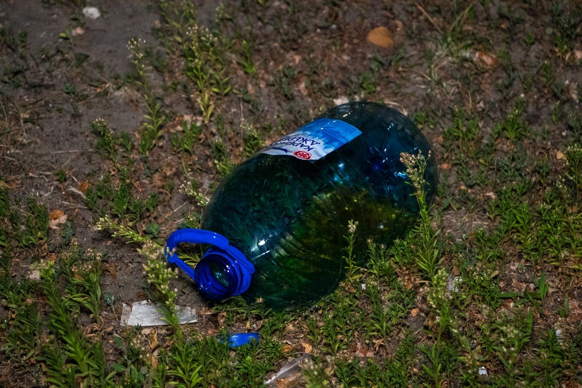 Полиция рассматривает версию поджога из-за бутылки с остатками неизвестной жидкости Полиция рассматривает версию поджога из-за бутылки с остатками неизвестной жидкости