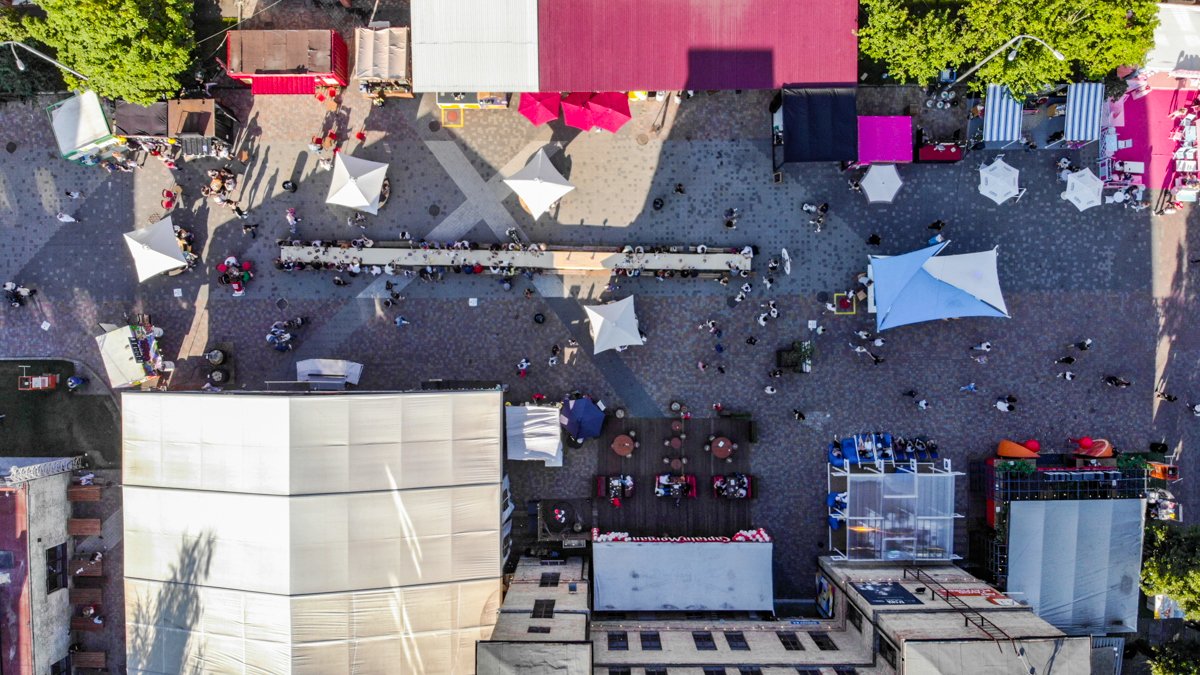 Покажем его чуть поближе