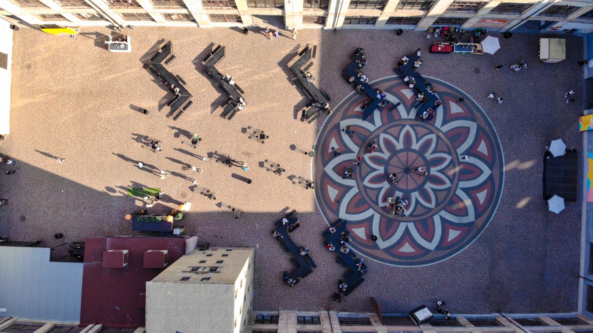 А если поближе?