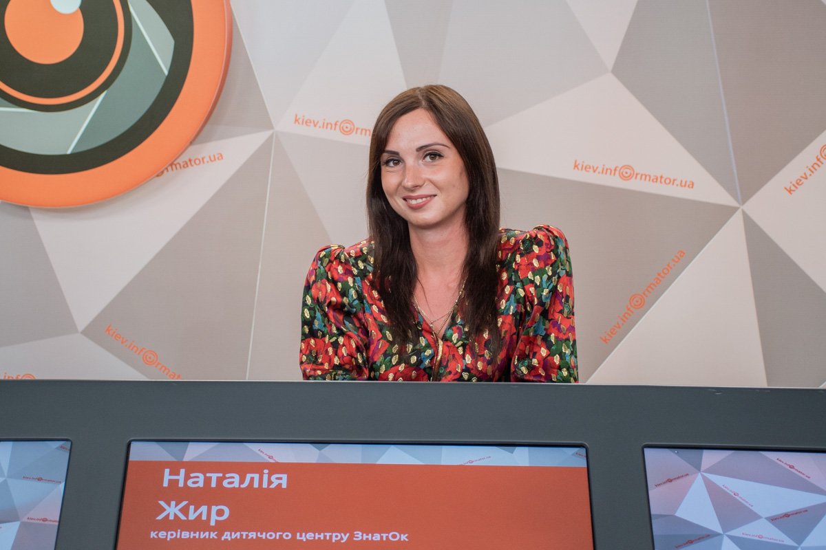 О новых идеях и целях детского центра Знаток рассказала руководитель центра Наталья Сергеевна Жир