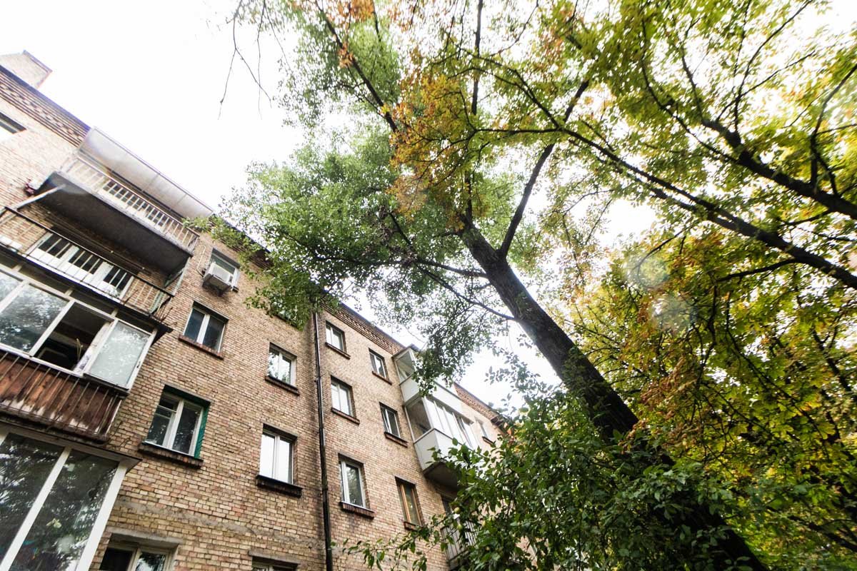 В этот дом в 1963 году заселили геологов В этот дом в 1963 году заселили геологов