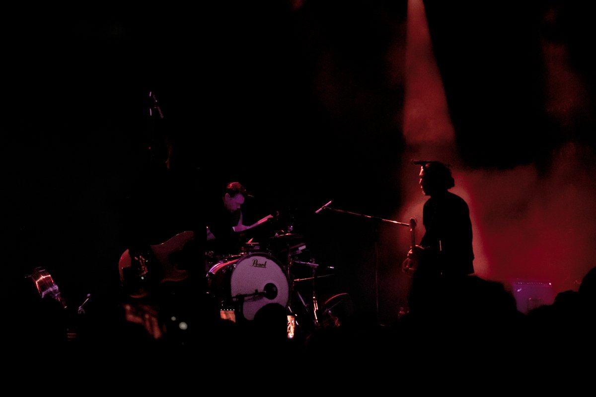 В этот вечер зал Bel Etage погрузился в полутьму