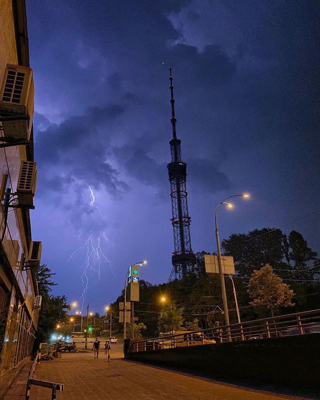 Грозы на этой неделе были пугающими. Фото: gromovserafim Грозы на этой неделе были пугающими. Фото: gromovserafim