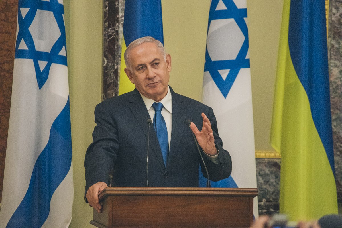 Биньямин Нетаньяху отметил, что между двумя странами много исторического общего и им нужно строить общее будущее Биньямин Нетаньяху отметил, что между двумя странами много исторического общего и им нужно строить общее будущее