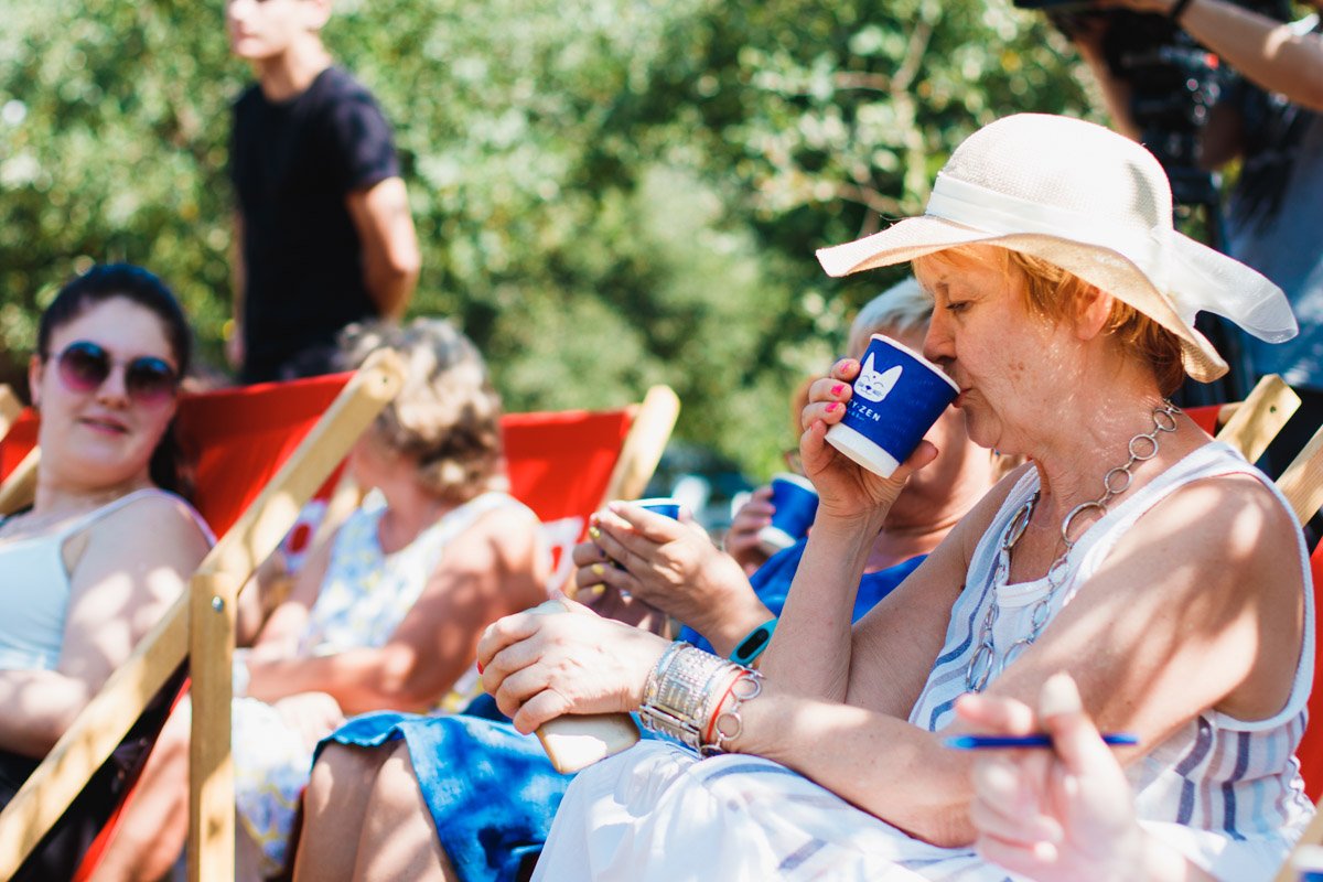 Кофе любят киевляне всех возрастов 