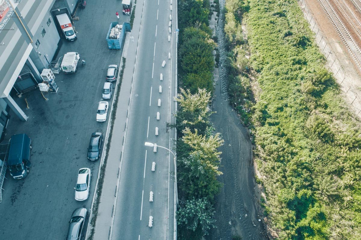 При этом Киевская ландшафтная декларация декларирует сохранение реки Лыбидь