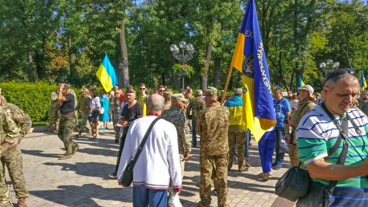 В 11:00 бойцы выдвинутся из парка Шевченко в сторону Бассарабской площади