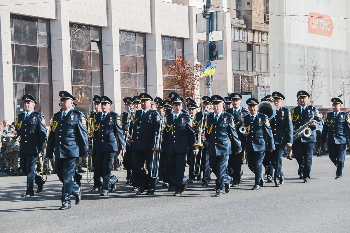 В Марше принимают участия подразделения МВД, волонтеры, медики, спортсмены
