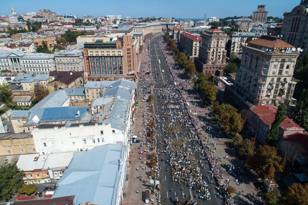 По разным данным в марше участвовали 10 тысяч человек