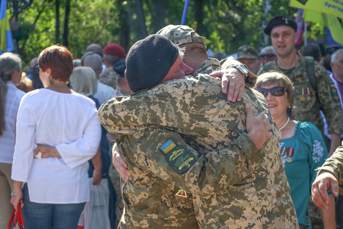 Настоящая дружба возникает только на фронте