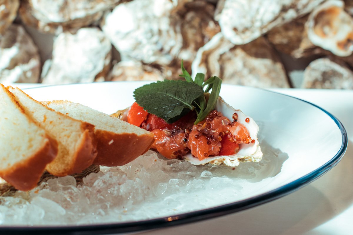 В меню есть большой выбор морепродуктов 