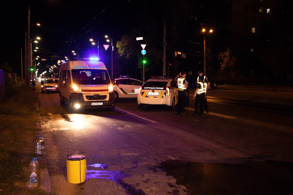 На время оформления ДТП движение на данном участке было ограничено На время оформления ДТП движение на данном участке было ограничено