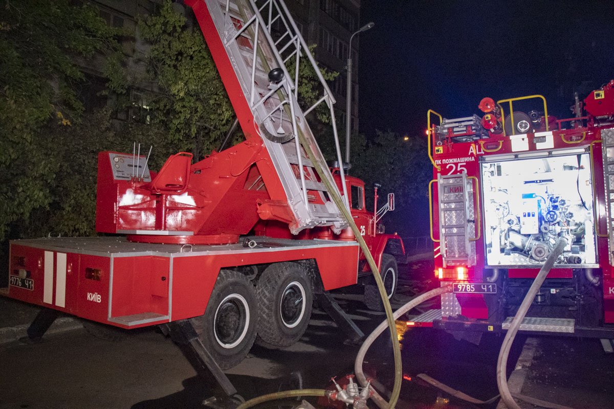 На месте работали патрульные, спасатели, медики и следственно-оперативная группа На месте работали патрульные, спасатели, медики и следственно-оперативная группа