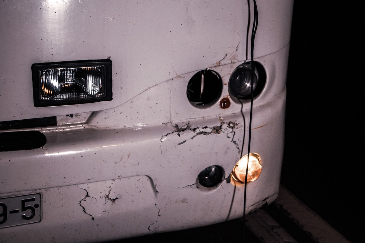 Предварительно, грузовое авто сбило мужчину, который перебегал дорогу в неположенном месте