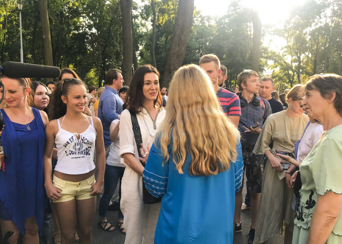 Желающих, которые хотели высказать слова благодарности было очень много Желающих, которые хотели высказать слова благодарности было очень много