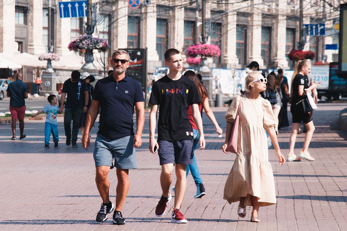 Как же мило выглядят семейные прогулки Как же мило выглядят семейные прогулки