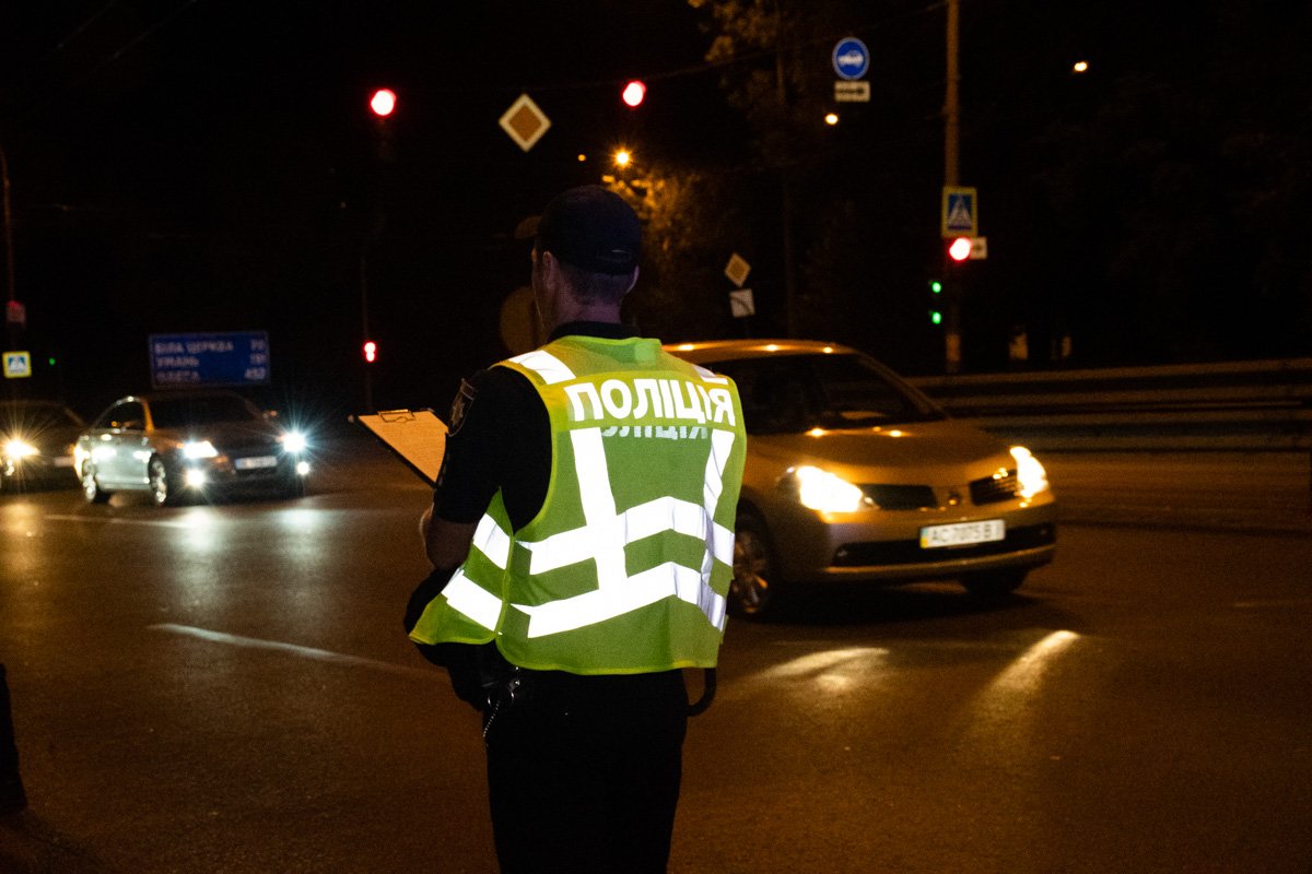 Кто из участников ДТП ехал на запрещающий сигнал светофора - выясняется