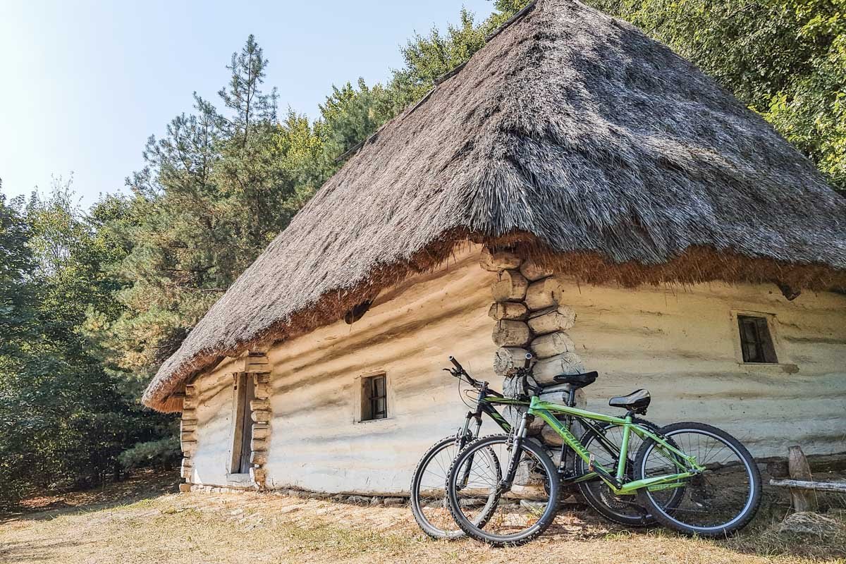 Каждая хата со своей историей Каждая хата со своей историей