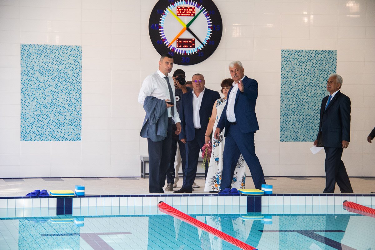 Ни одна частная, где родители платят около 10 тысяч долларов за обучение, не сравнится с этой