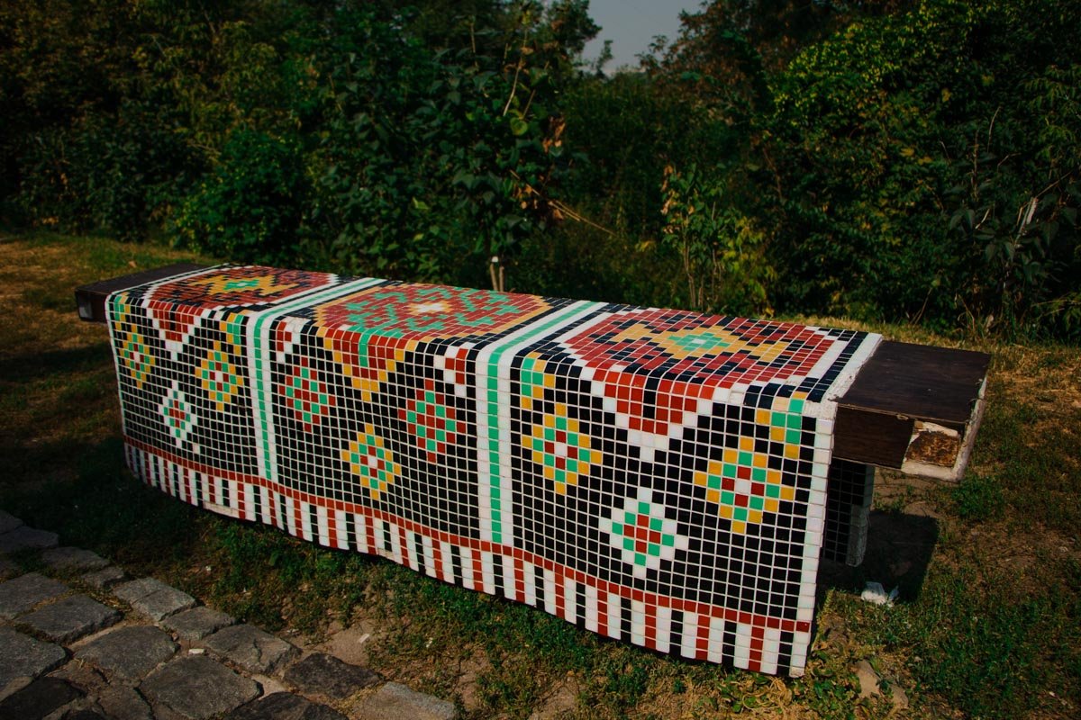 Однако хватает и объектов, которым ремонт бы точно не помешал