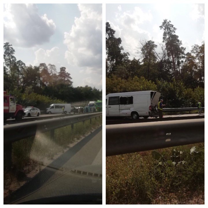 На Житомирской трассе по направлению в сторону Киева столкнулись пять автомобилей На Житомирской трассе по направлению в сторону Киева столкнулись пять автомобилей