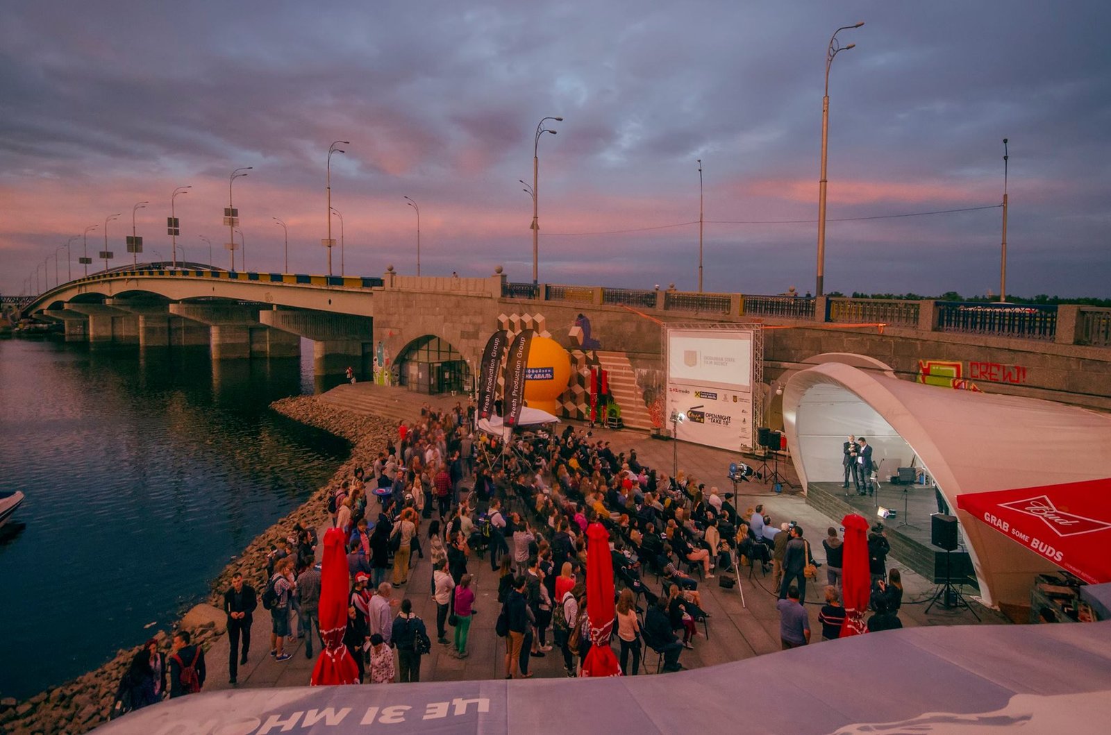 Почувствуйте себя на отдыхе в Киеве посреди недели