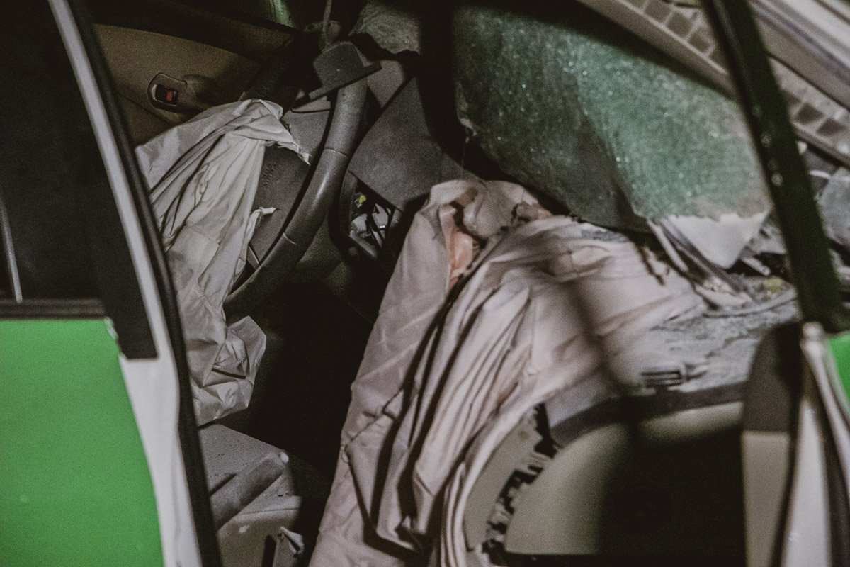 Последняя загорелась, пострадал ее пассажир