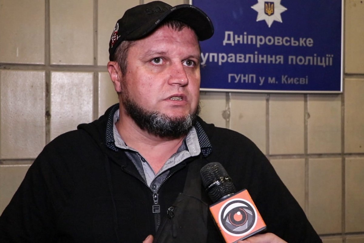 Руководитель общественной организации "Автопатруль Майдан" Александр Ильницкий помогал в задержании злоумышленника Руководитель общественной организации "Автопатруль Майдан" Александр Ильницкий помогал в задержании злоумышленника