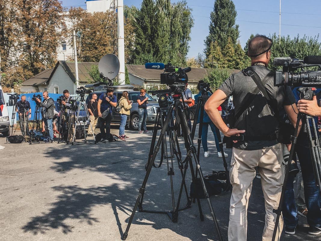 Как видим, в Борисполе собралось немало журналистов Как видим, в Борисполе собралось немало журналистов