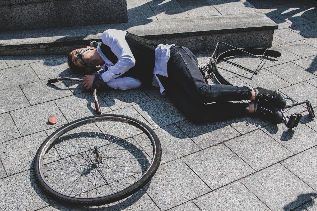 В рамках представления артисты рассказали о более чем столетней истории велотрека