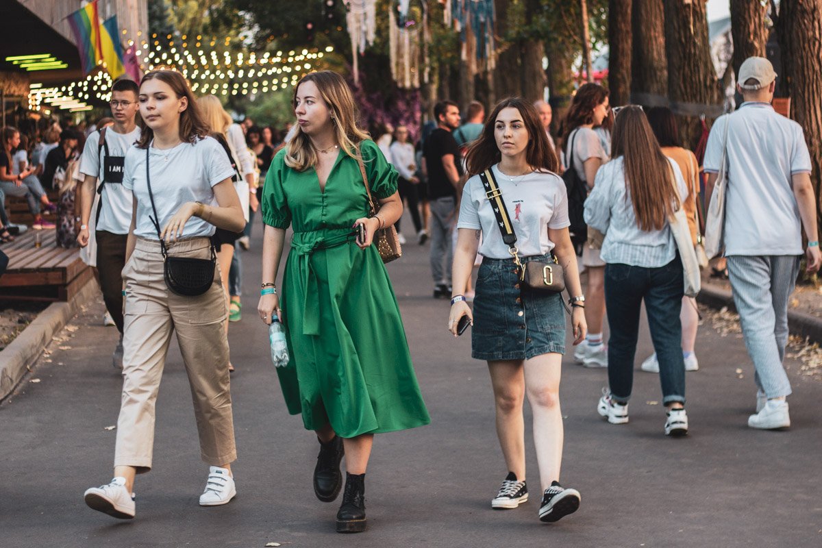 Заходят грустные - выходят счастливые. Кураж, как ты это делаешь?