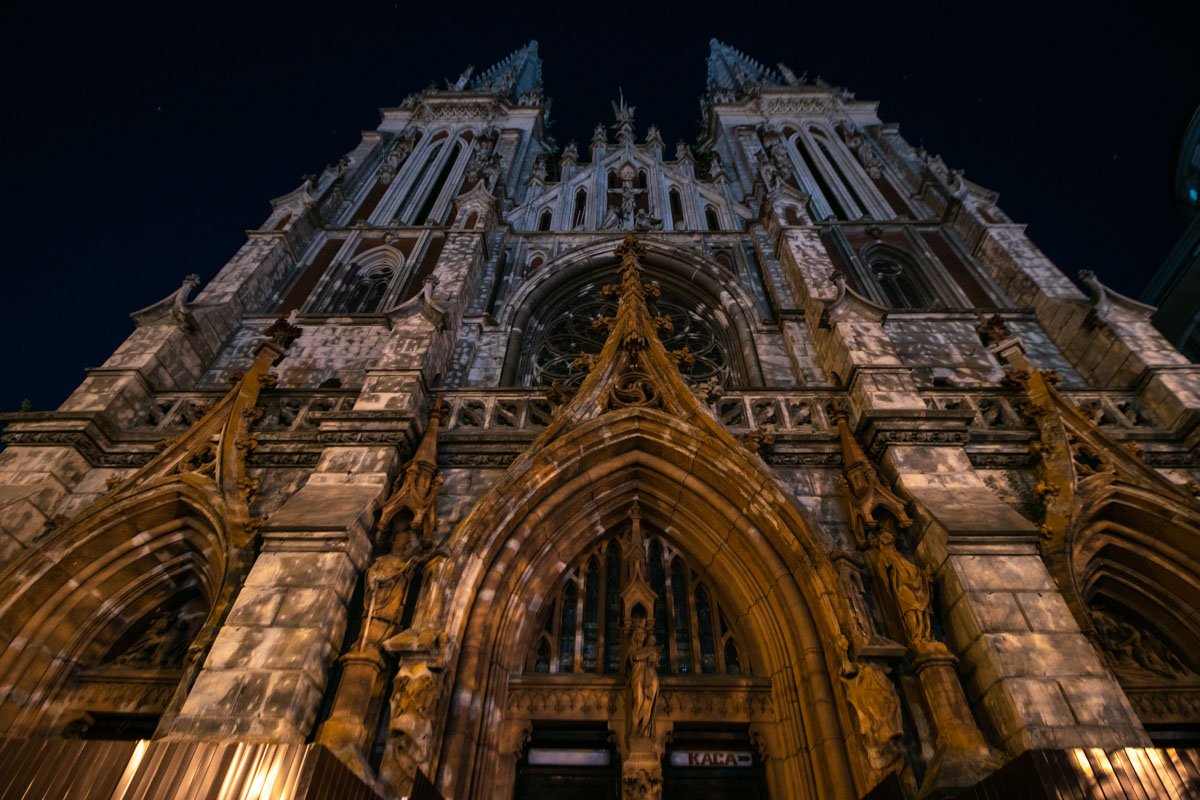 Подсветка должна была работать по уникальной технологии Подсветка должна была работать по уникальной технологии