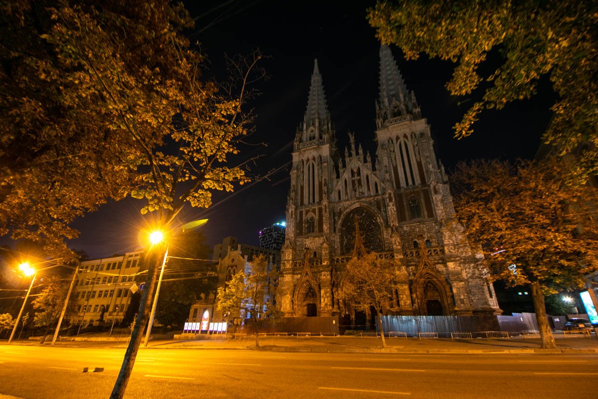 Именно по этой причине Костел Святого Николая не будет подсвечиваться еще две недели Именно по этой причине Костел Святого Николая не будет подсвечиваться еще две недели