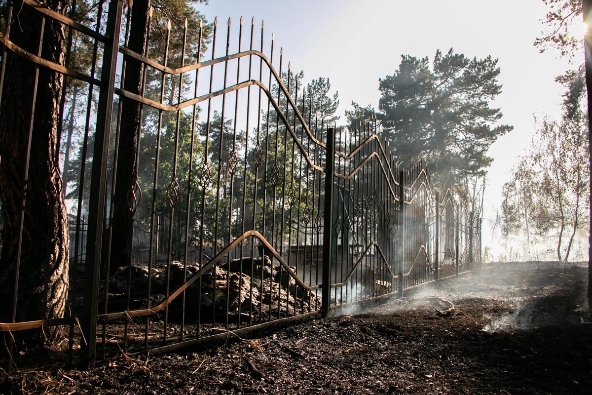 Очагов возгорания было не меньше трех Очагов возгорания было не меньше трех