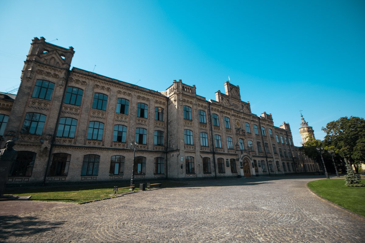 Киевский политехнический институт - один из старейших вузов Украины - отмечает свой день рождения Киевский политехнический институт - один из старейших вузов Украины - отмечает свой день рождения