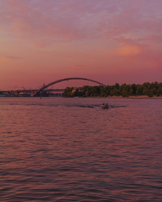 Розовый в розовом с розовым. Фото: @maks_kalinichiy