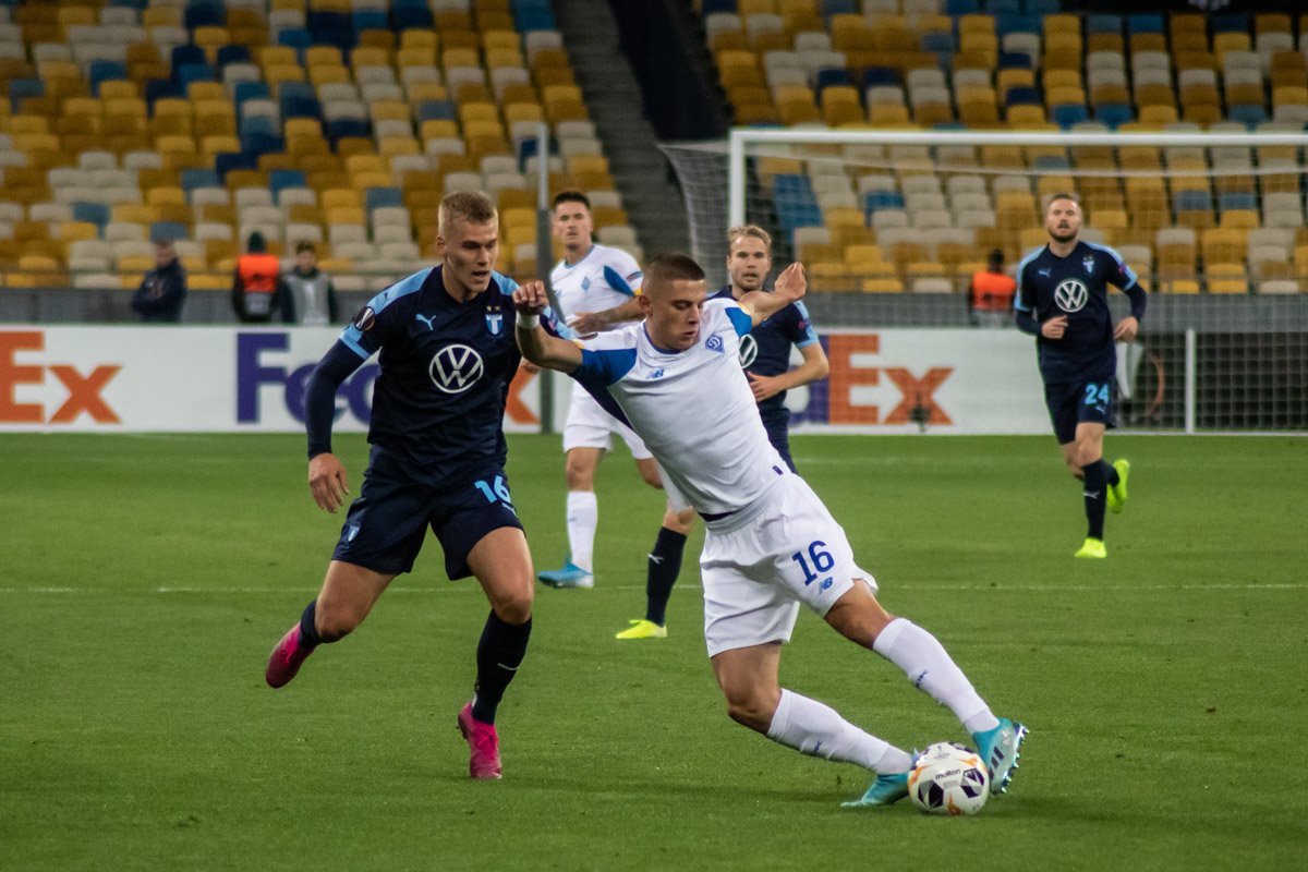 Виталий Миколенко после неудачного матча с "Десной" нашел в себе силы показать свой лучший футбол