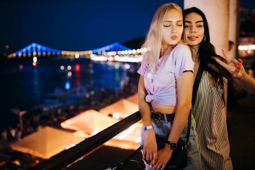 Как не сделать себе фото с потрясающим видом на Днепр?