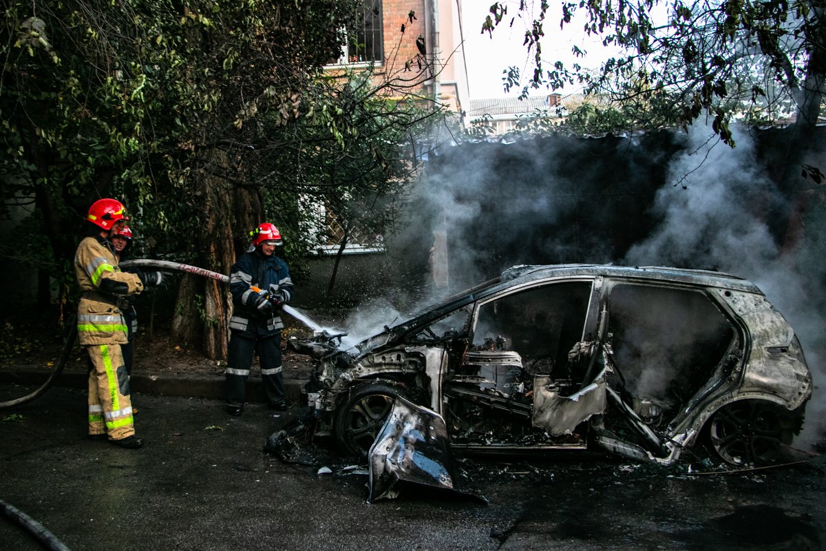 В пятницу, 20 сентября, в Киеве по адресу бульвар Марии Примаченко, 5 произошел пожар