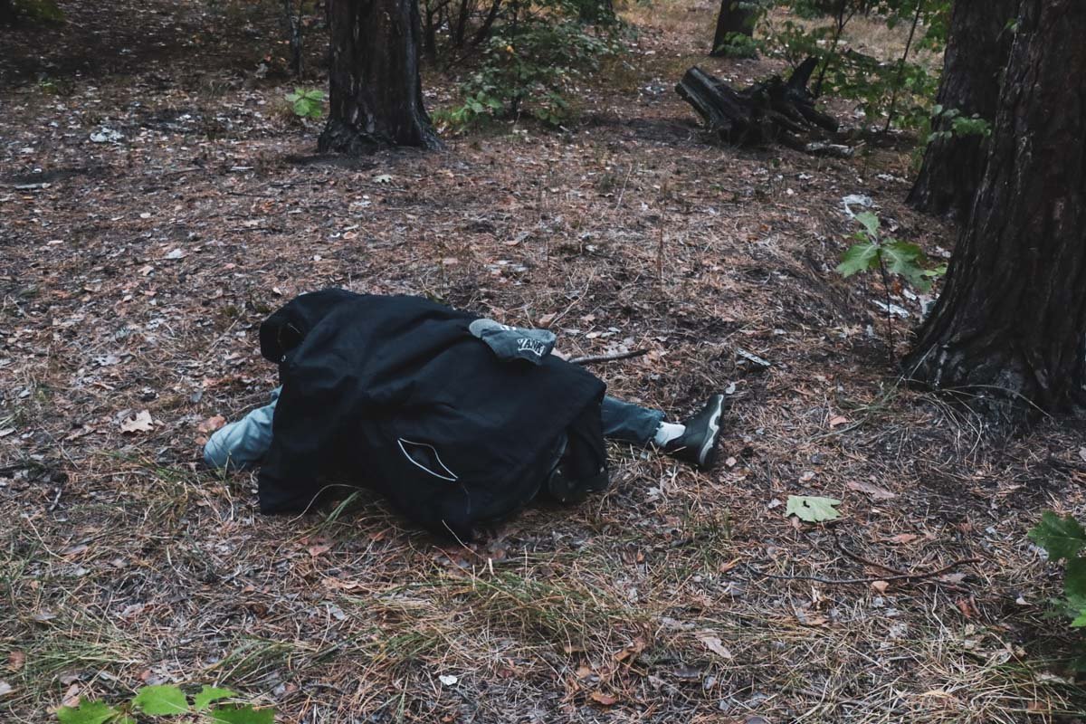 21 сентября в Деснянском районе Киева на улице Братиславской прохожие обнаружили мужчину без признаков жизни