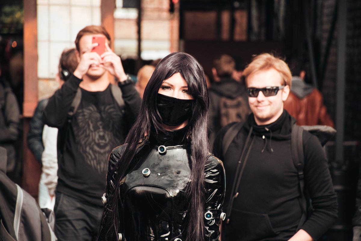 Это красотка будто только что сошла со страниц комиксов Это красотка будто только что сошла со страниц комиксов