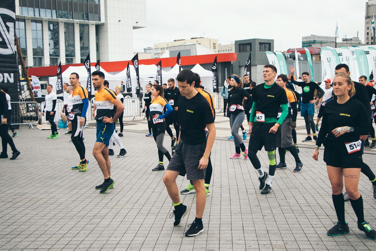 Разминка перед стартом жесткого марафона 