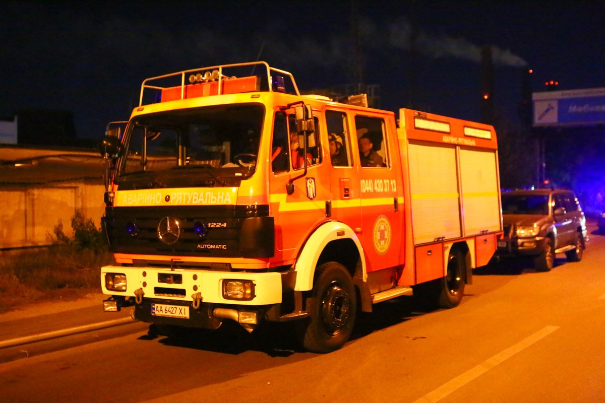 Всего на тушении пожара работали девять единиц пожарной техники Всего на тушении пожара работали девять единиц пожарной техники