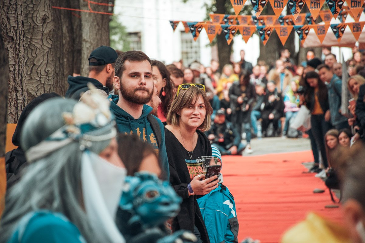 Вы только посмотрите на эти взгляды Вы только посмотрите на эти взгляды