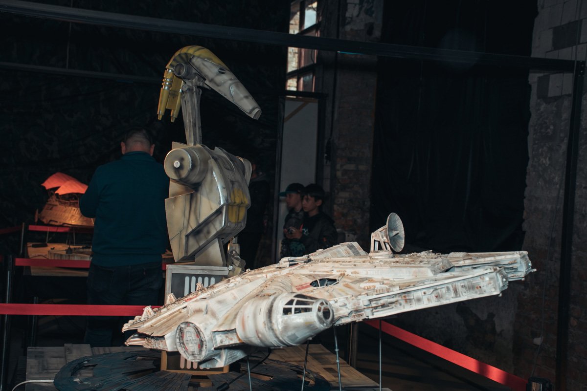 Тот самый музей Звездных войн. Эвоков не обнаружено Тот самый музей Звездных войн. Эвоков не обнаружено